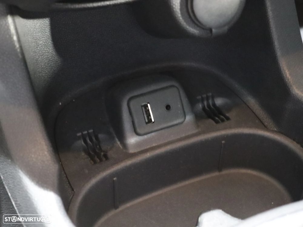 Opel Corsa 1.2 Cosmo - 27