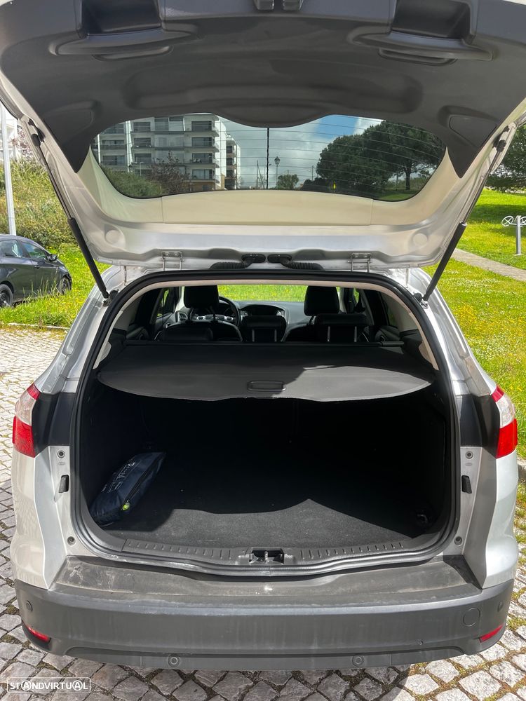 Ford Focus SW 1.6 TDCi Titanium - 13