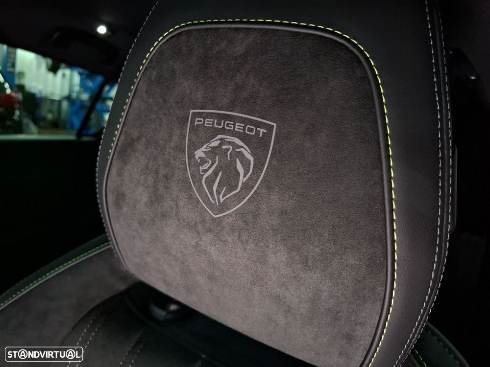 Peugeot e-308 54 kWh GT — fotografia 25
