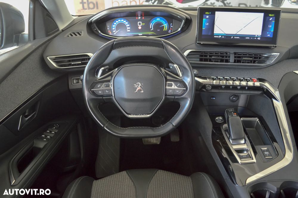 Peugeot 3008 225 e-EAT8 Allure Pack - 37