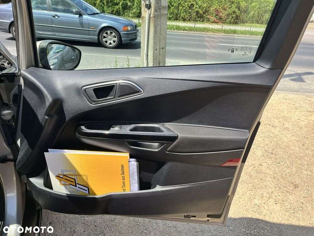 Ford B-MAX - 18