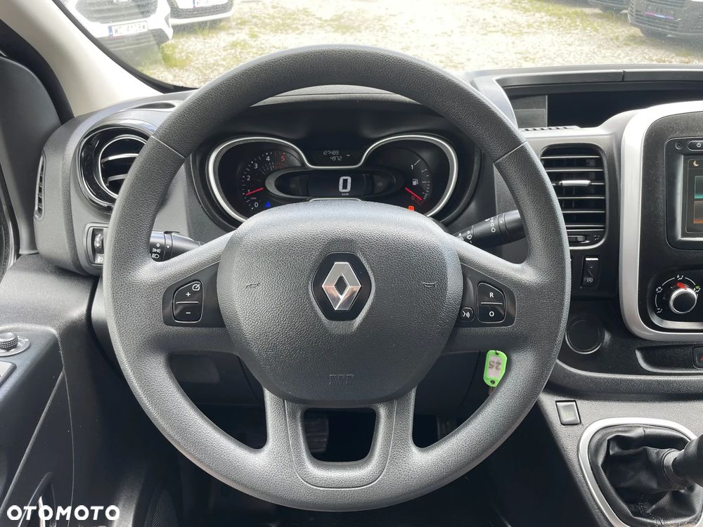 Renault Trafic - 9