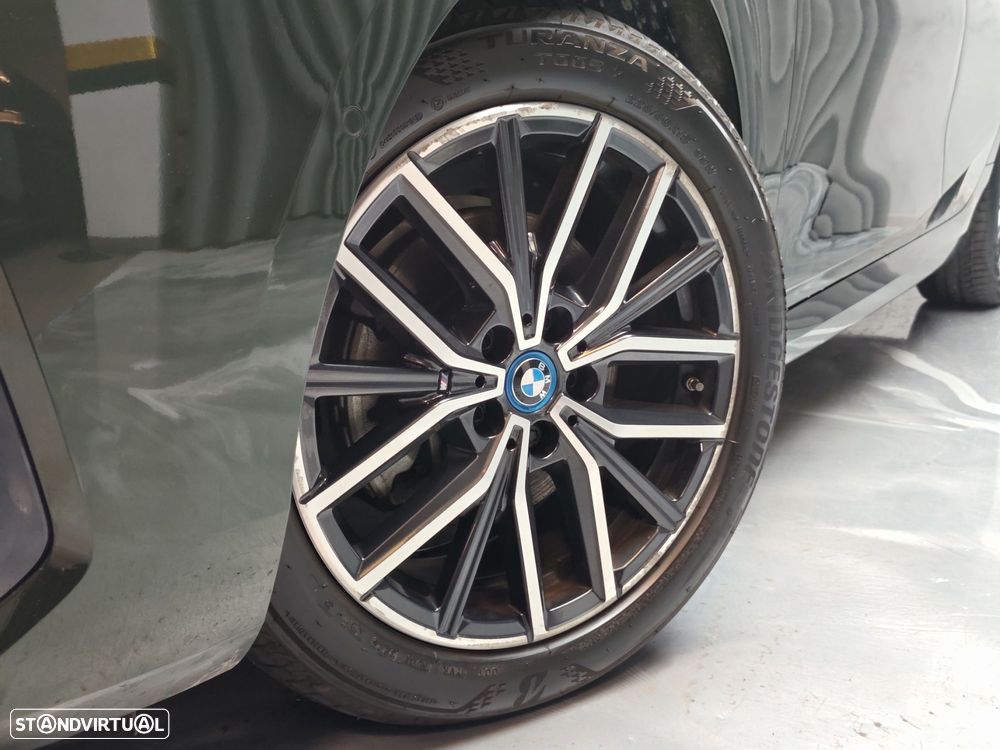 BMW 225xe Active Tourer xDrive Edição Desportiva M - 26