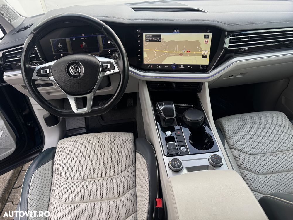 Volkswagen Touareg V6 TDI Atmosphere - 2
