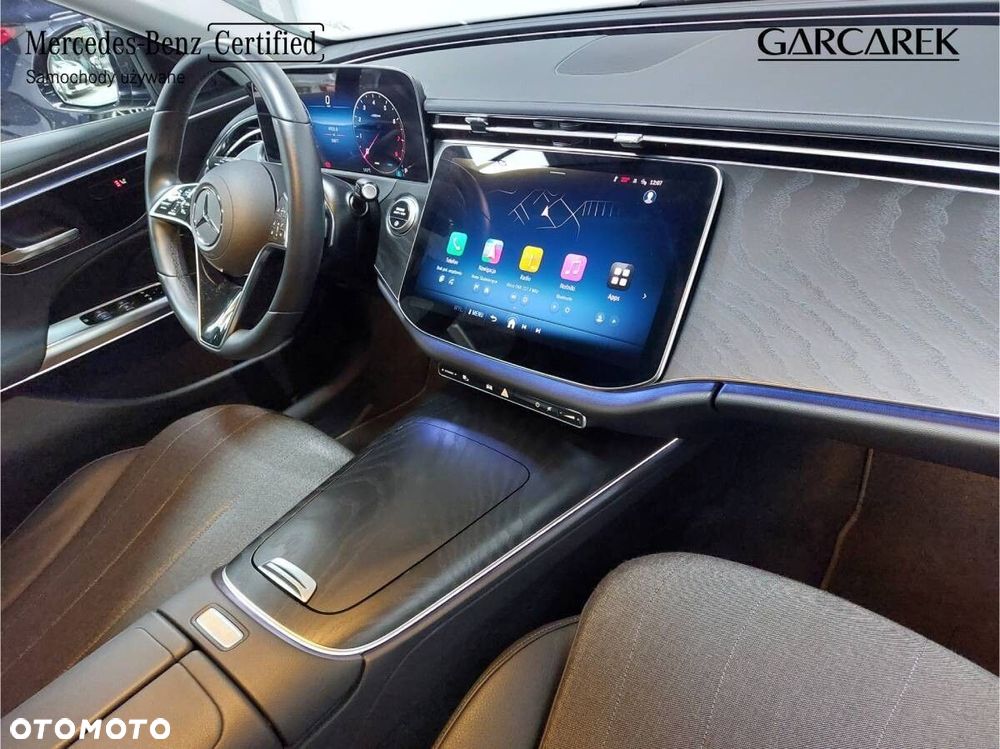 Mercedes-Benz Klasa E - 21