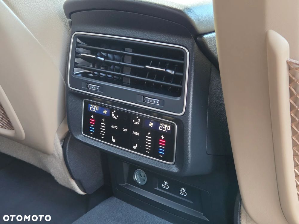 Audi Q8 ver-l1-highline - 29