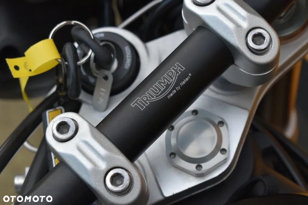Triumph Speed Triple - 27