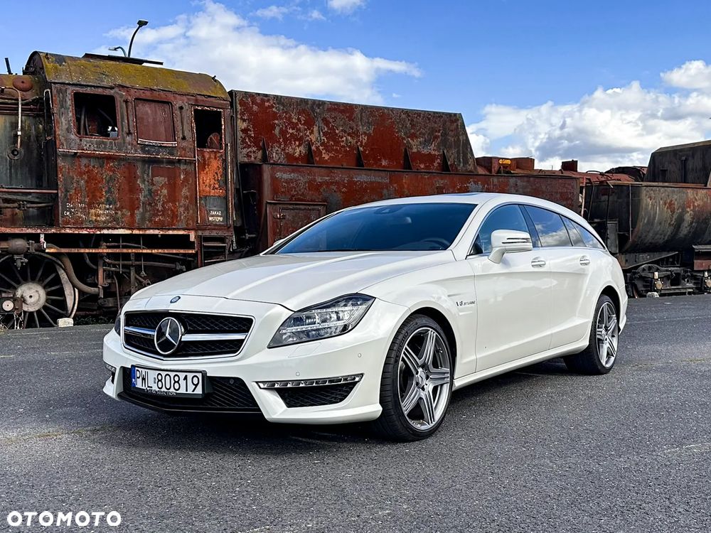 Mercedes-Benz CLS 63 AMG AMG SPEEDSHIFT MCT - 11