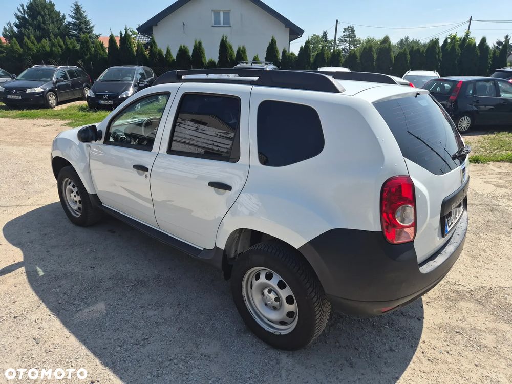 Dacia Duster 1.6 16V 105 4x2 Laureate - 12