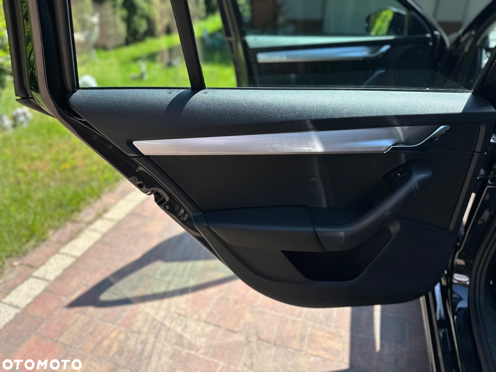 Skoda Octavia 2.0 TDI Style DSG - 24