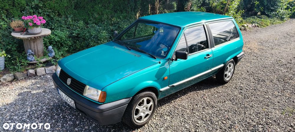 Volkswagen Polo 1.0 CL - 1