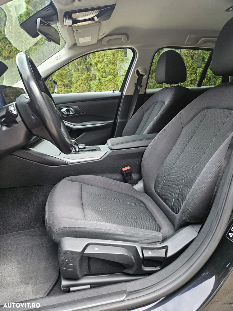 BMW Seria 3 320d xDrive Aut. Edition Luxury Line Purity - 9