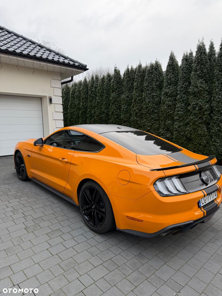 Ford Mustang - 3