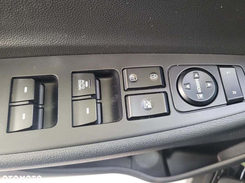 Hyundai Tucson 1.6 Turbo 2WD Navi - 30