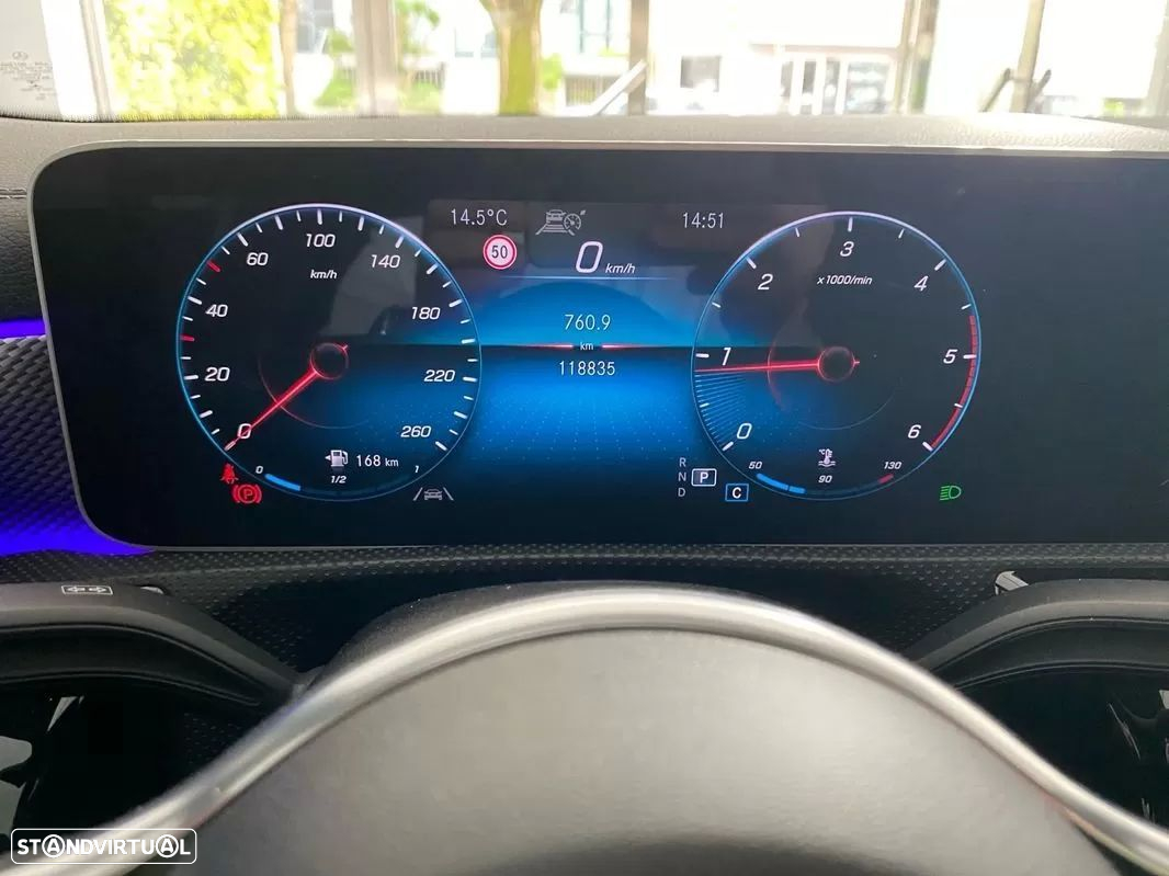 Mercedes-Benz CLA 180 d Shooting Brake 7G-DCT Progressive - 11