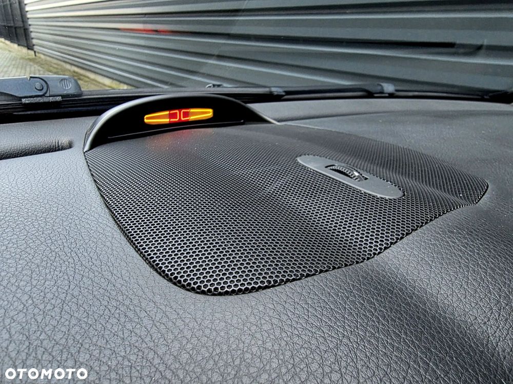 Mercedes-Benz CLK - 19