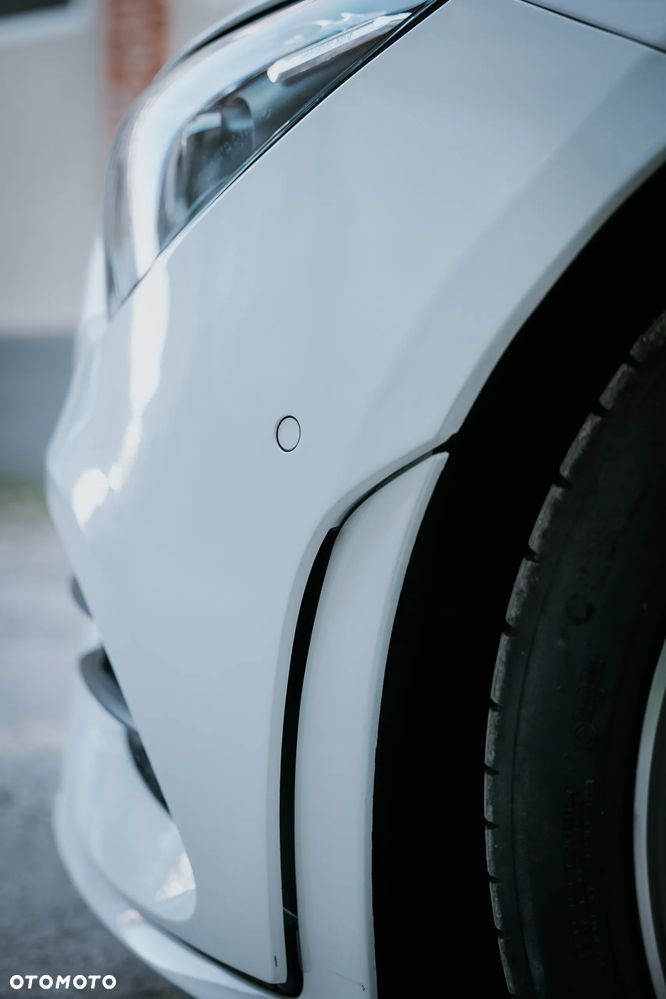 Mercedes-Benz CLA 180 AMG Line 7G-DCT - 11