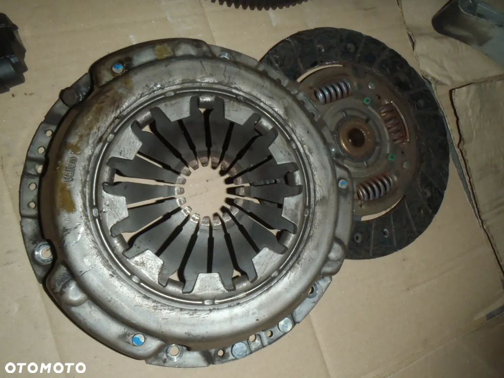 koło zamachowe skrzynia automat robot duallogic seledsped fiat panda 500 grande punto evo mito doblo fiorino Qubo lancia idea musa ford ka 1.2 1.4 900 twinair - 12