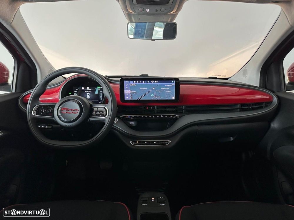Fiat 500e (RED) - 7
