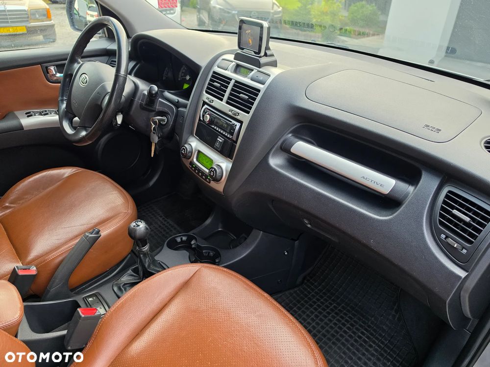 Kia Sportage 2.0 2WD Attract - 15