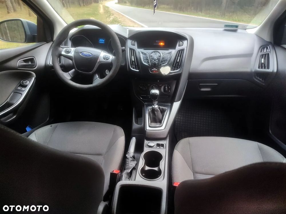 Ford Focus 1.6 TDCi Edition - 4