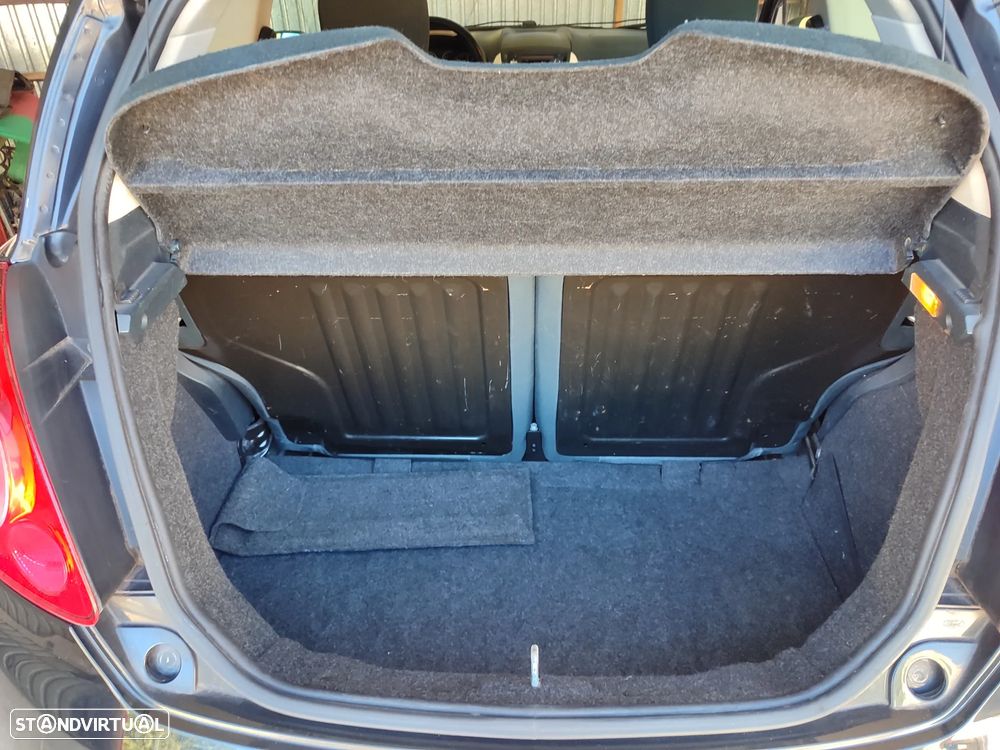 Ford KA 1.3 TDCi Titanium X - 10