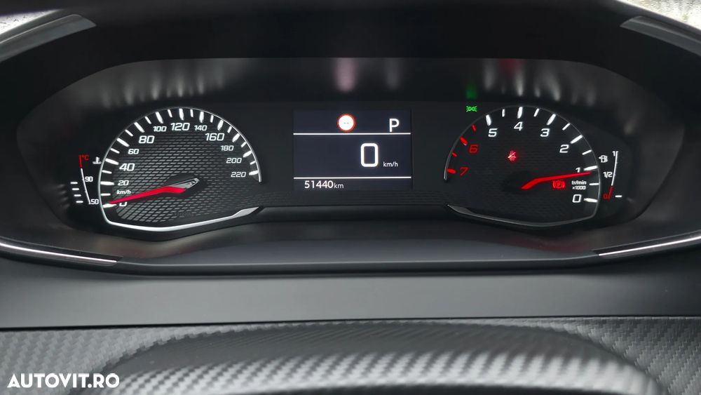 Peugeot 208 1.2 L PureTech STT EAT8 Allure Pack - 25