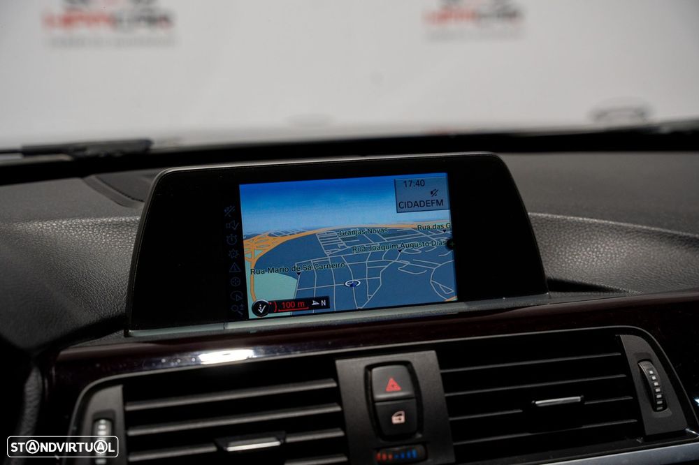 BMW 320 d Pack M - 28