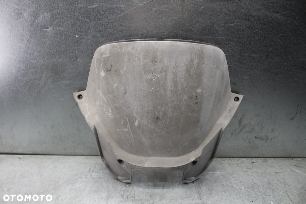 Sym GTS 125 Evo FI 09r Daszek podszybie owiewka osłona