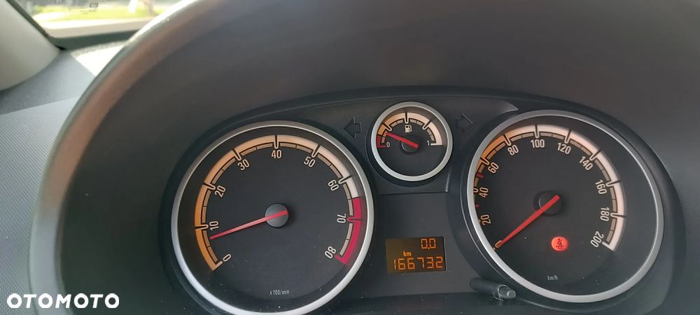 Opel Corsa 1.2 16V Enjoy - 18