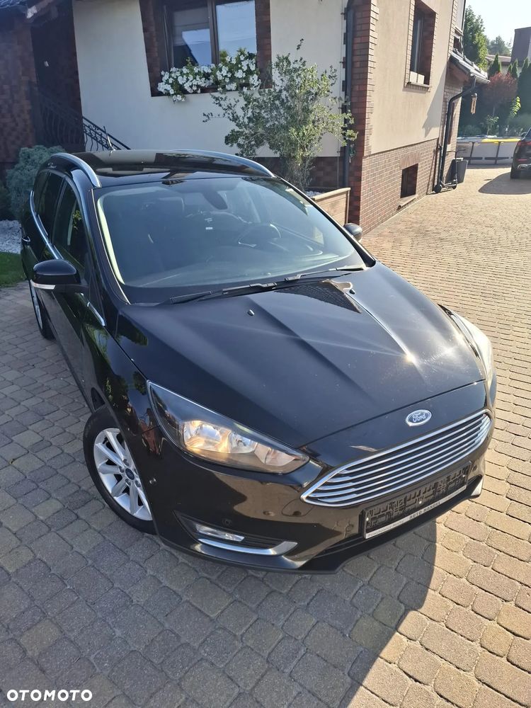 Ford Focus 1.0 EcoBoost Titanium - 1