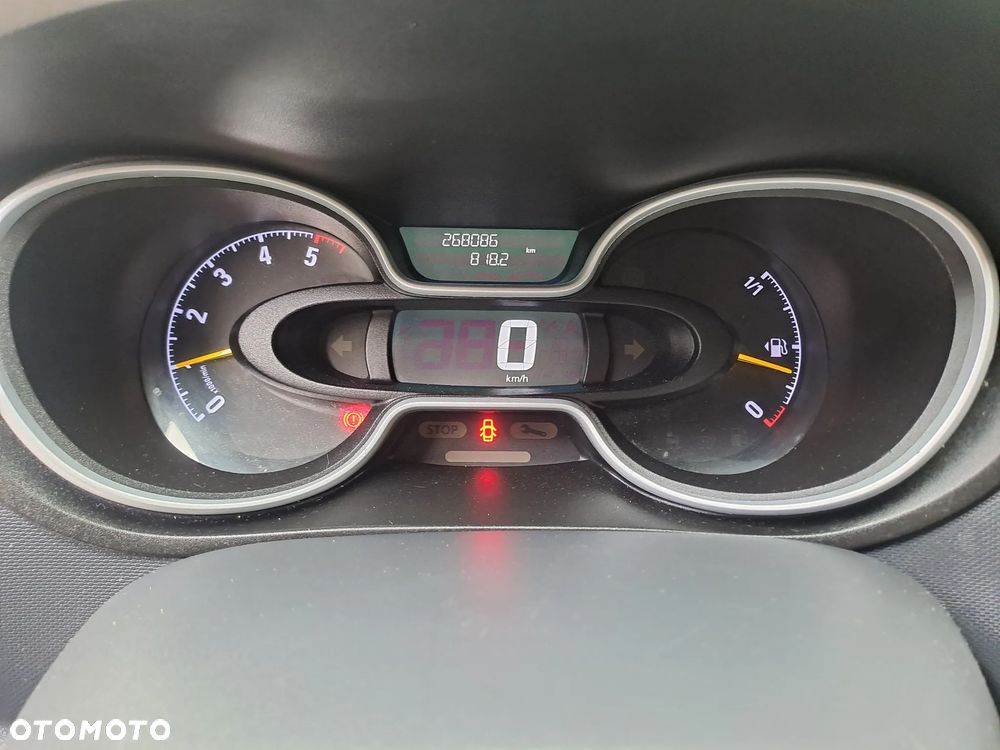 Opel Vivaro - 25