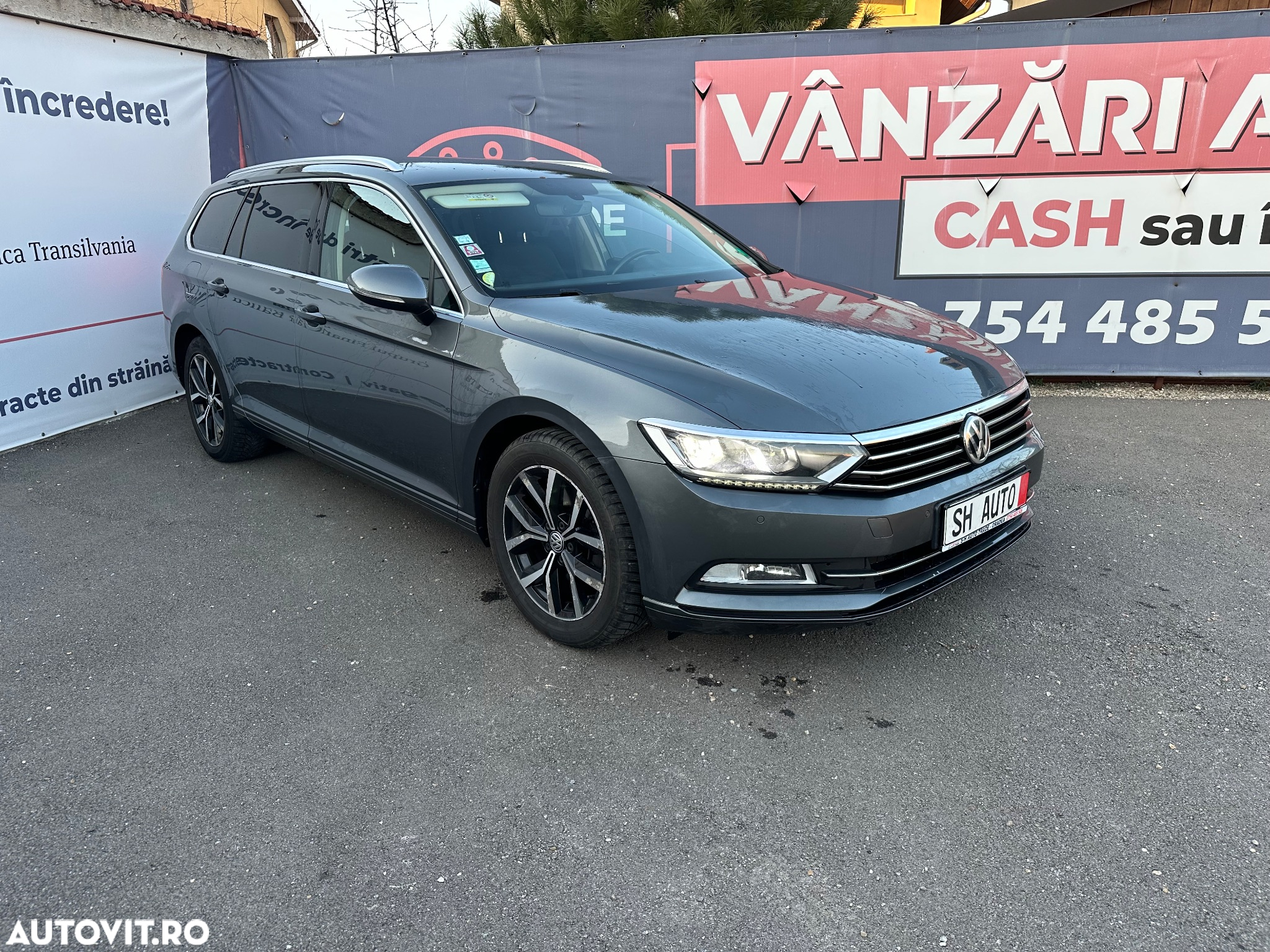 Volkswagen Passat Variant 2.0 TDI DSG (BlueMotion Technology) Highline - 3