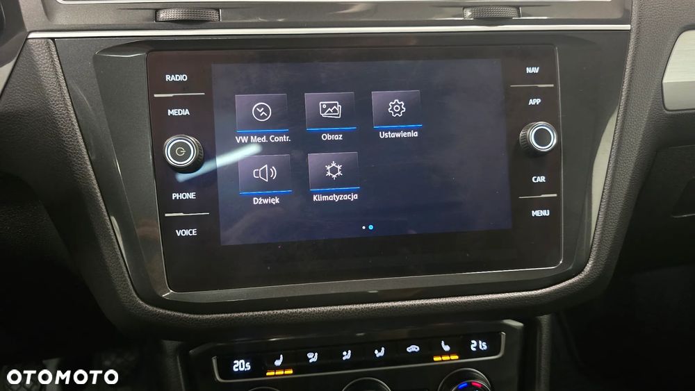 Volkswagen Tiguan 2.0 TDI SCR (BlueMotion Technology) Highline - 27