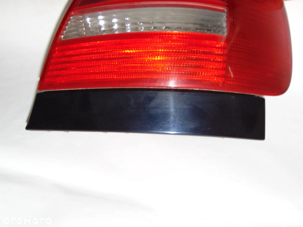 ORYGINAŁ lampa tylna tył lewa prawa LZ5L Audi A4 B5 FL lift sedan 99-00r - 16