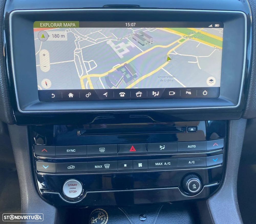 Jaguar F-Pace 2.0 i4D Prestige - 15
