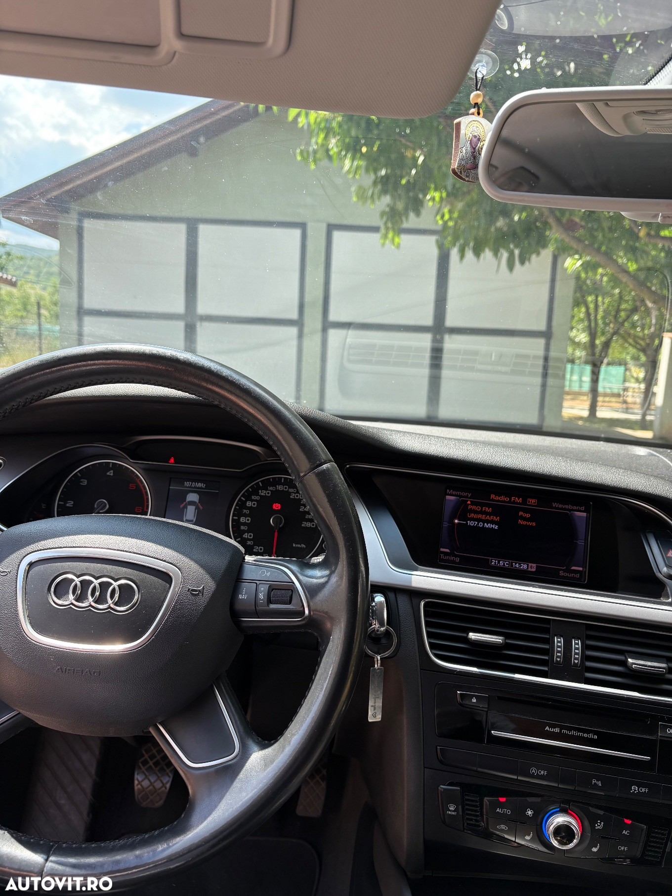 Audi A4 Avant 2.0 TDI - 8