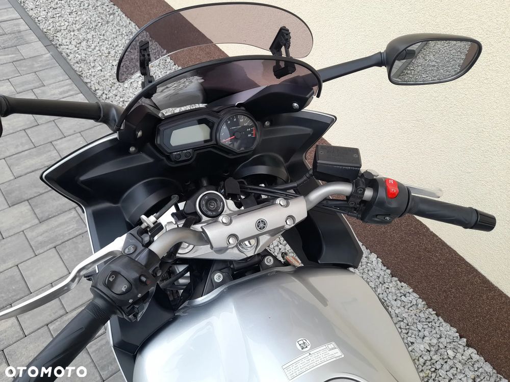 Yamaha FZ6 - 40