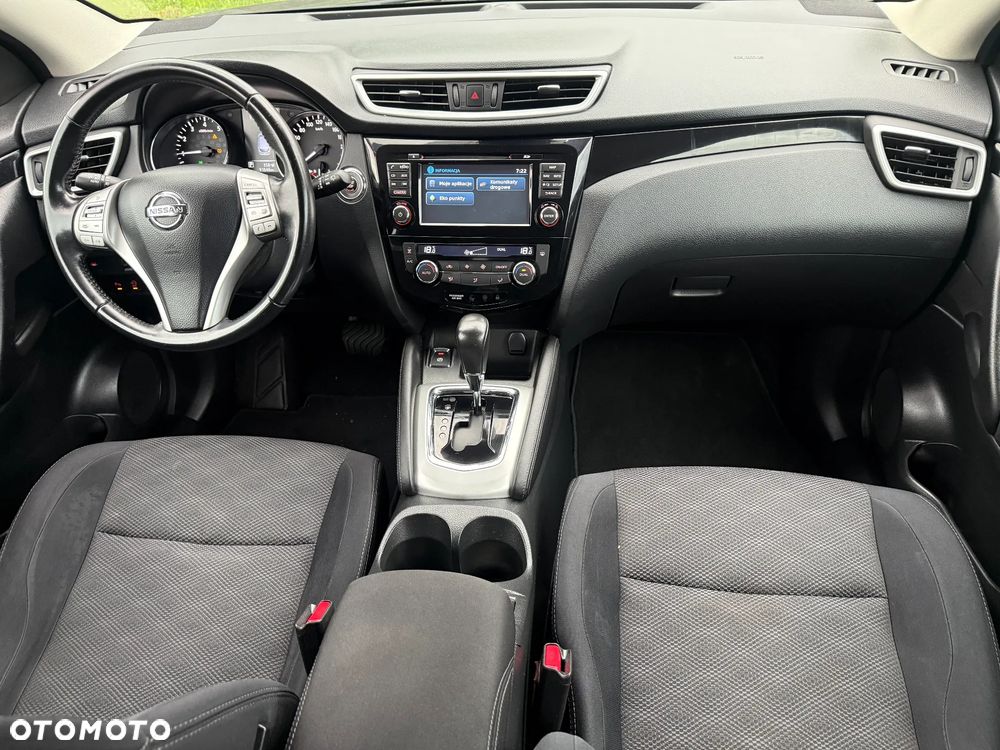 Nissan Qashqai 1.2 DIG-T Xtronic TEKNA+ - 10