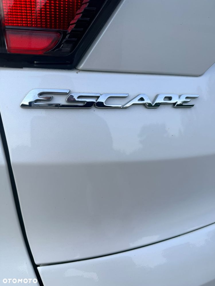 Ford Escape - 16