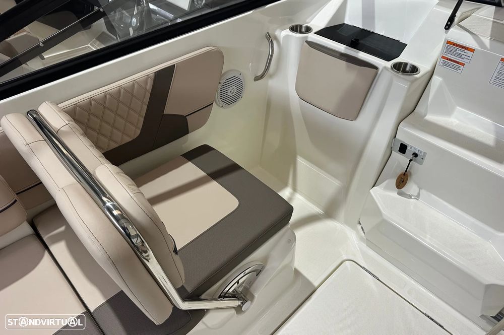 Bayliner VR6 OB Cuddy - 13