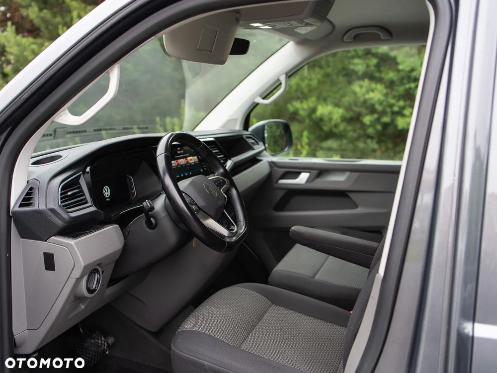 Volkswagen T6.1 - 21