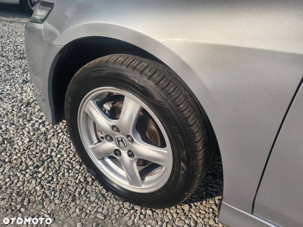 Honda Accord 2.0 i Sport - 11