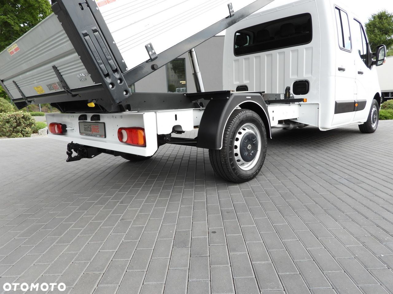 Renault MASTER WYWROTKA PODWÓJNA KABINA DOKA 7 MIEJSC  110KM - 22
