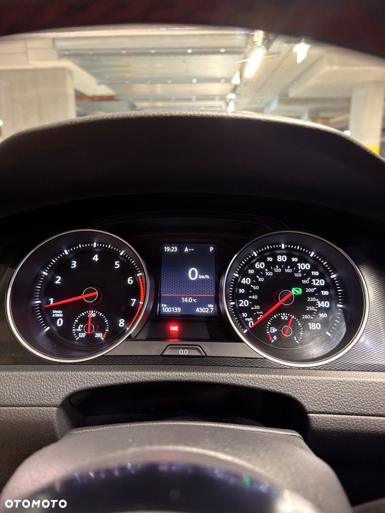 Volkswagen Golf 2.0 TSI GTI DSG - 10