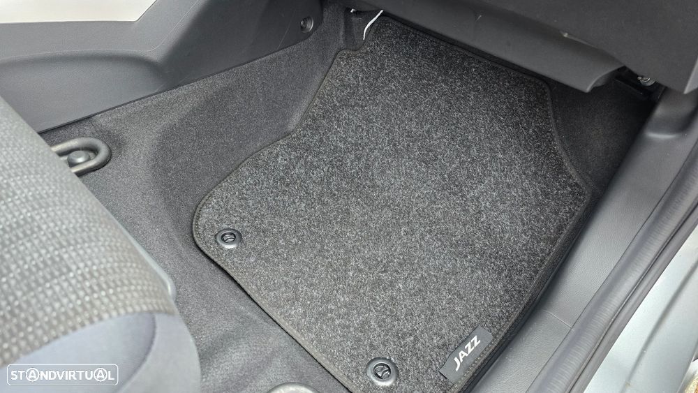 Honda Jazz 1.3 I-VTEC Comfort +Connect.AT - 53