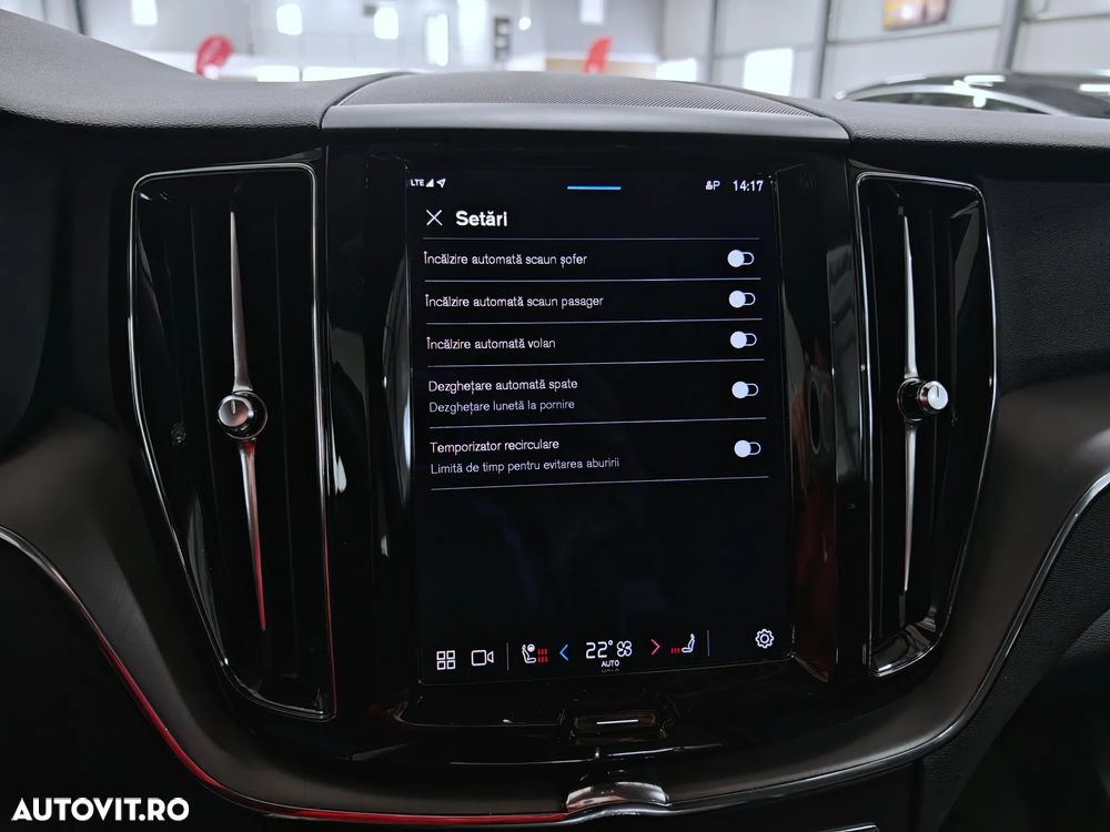 Volvo XC 60 B4 D AWD Core - 16