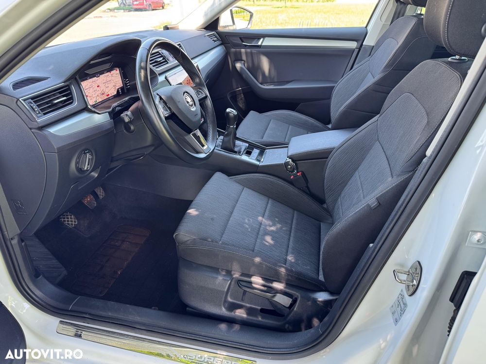 Skoda Superb 2.0 TDI Style - 23