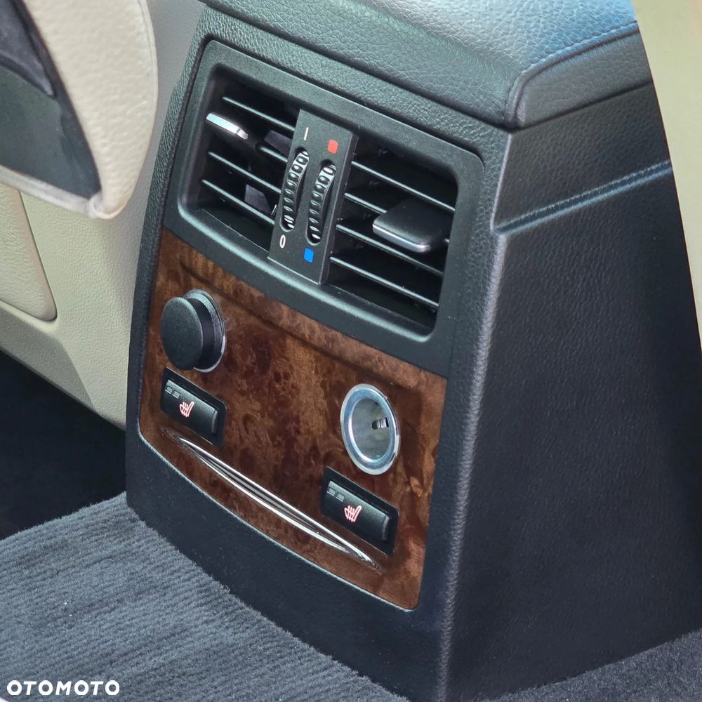 BMW Seria 5 530d Sport-Aut Edition Sport - 29