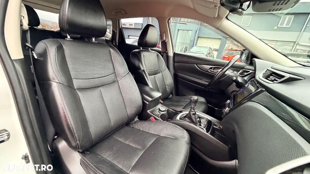 Nissan X-Trail 1.6 dCi ALL-MODE 4x4i N-Vision - 16